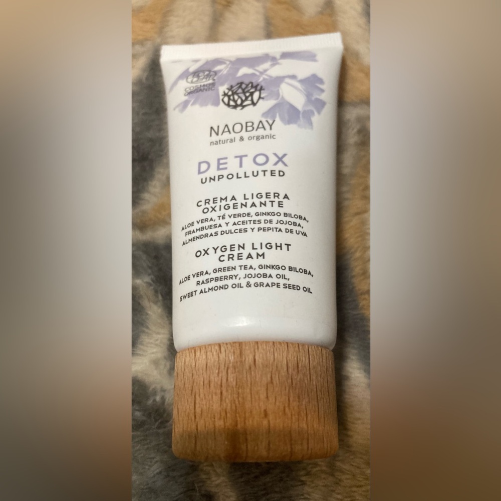 New NAOBAY Detox Unpolluted Oxygen Light Cream 1.69oz / 50ml